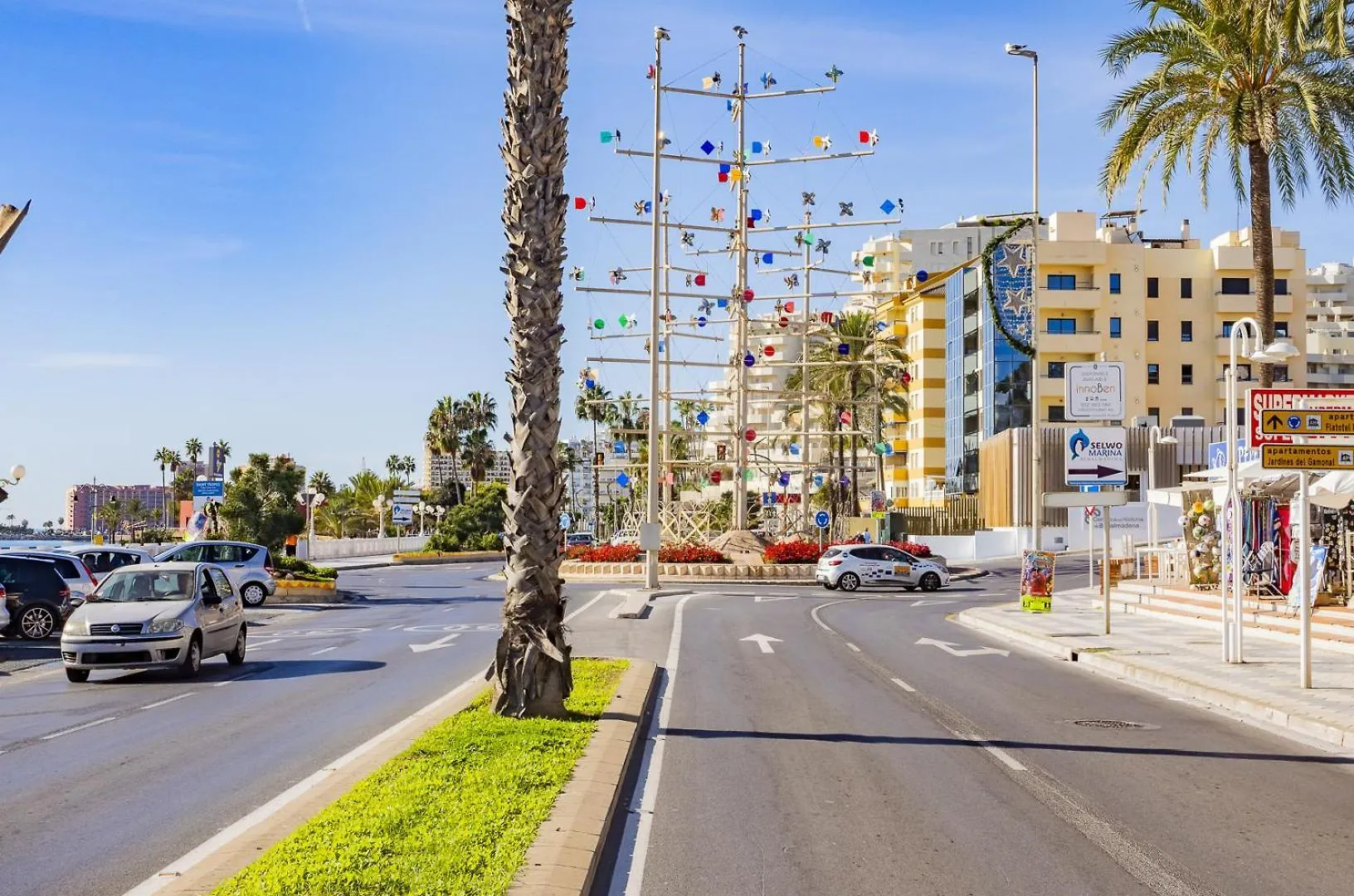 شقة Cubo'S Benalbeach Sea View & Terrace بينالماذينا