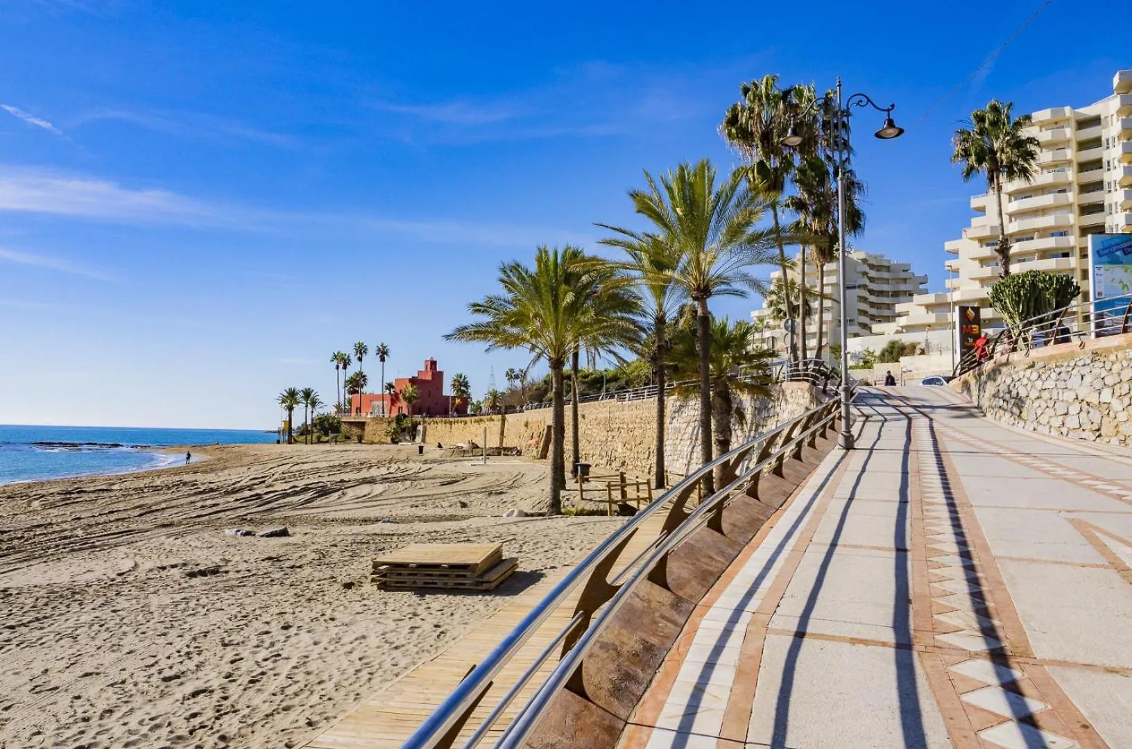 Cubo'S Benalbeach Sea View & Terrace بينالماذينا شقة