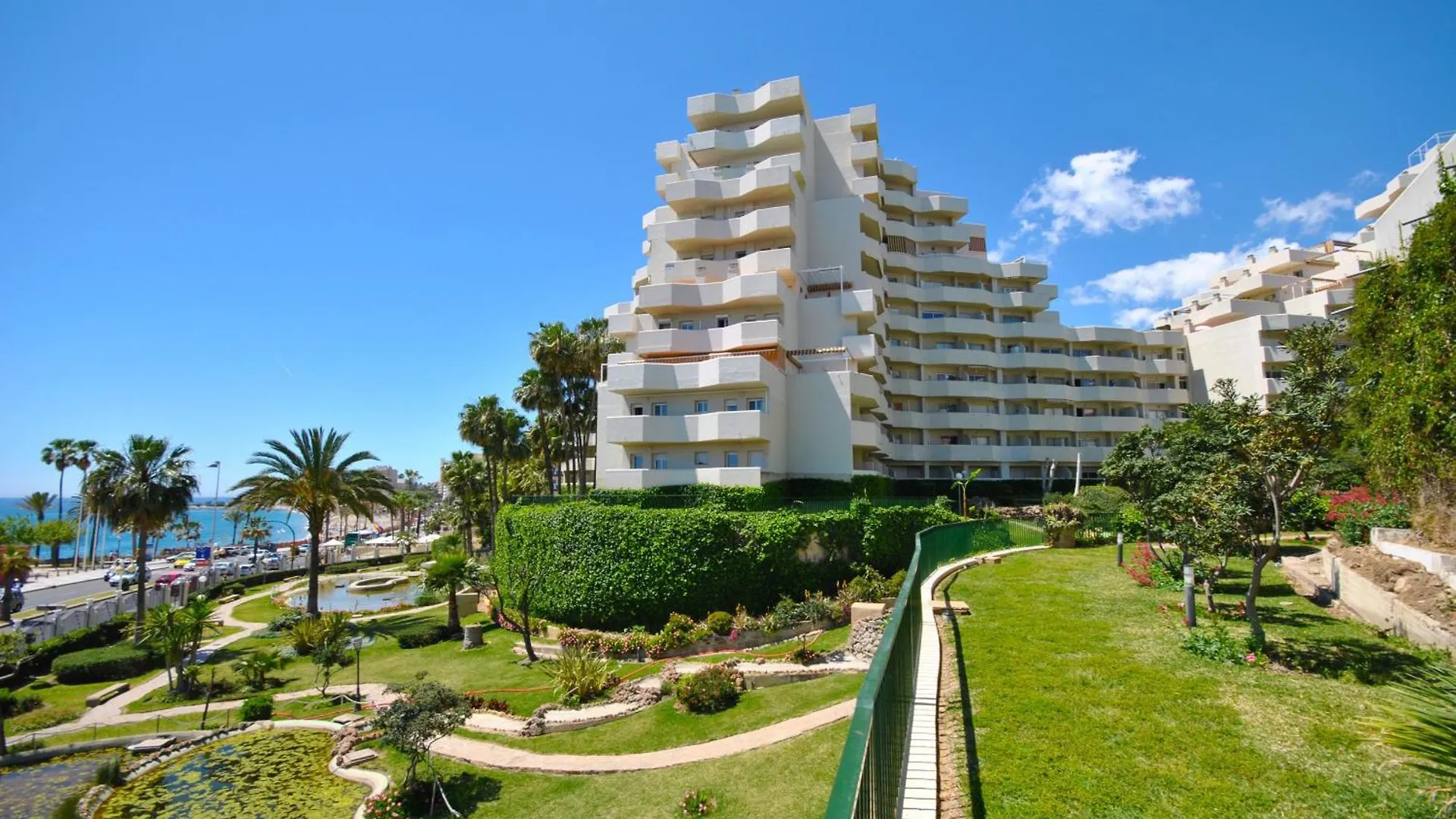 Cubo'S Benalbeach Sea View & Terrace بينالماذينا شقة