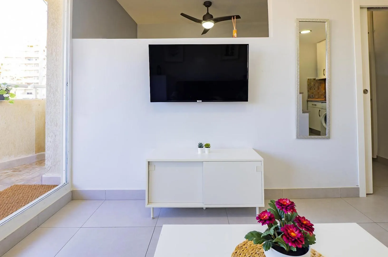 Cubo'S Benalbeach Sea View & Terrace بينالماذينا