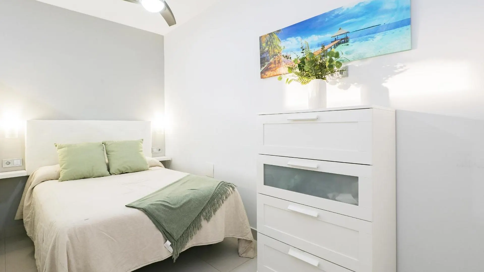 Cubo'S Benalbeach Sea View & Terrace بينالماذينا شقة